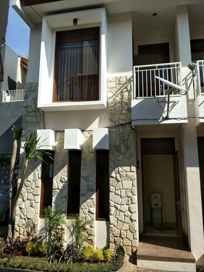 Villa Town House Batu Batu  Εξωτερικό φωτογραφία