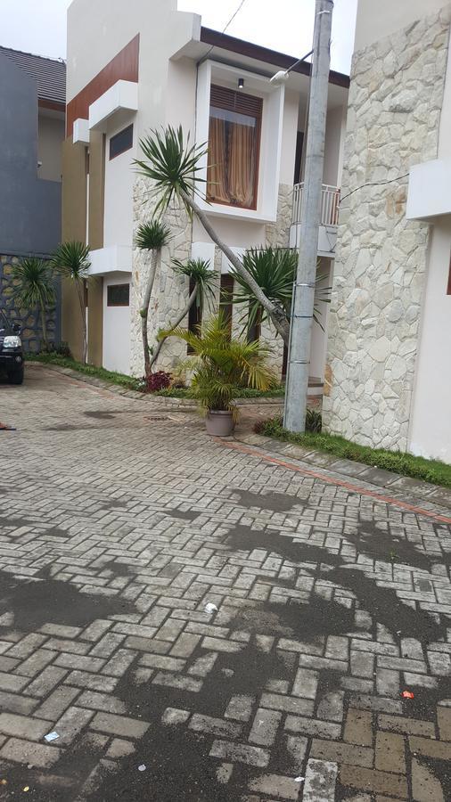 Villa Town House Batu Batu  Εξωτερικό φωτογραφία